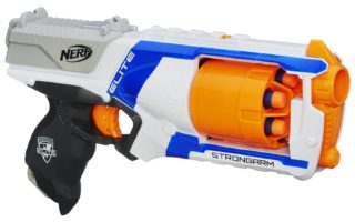 Nerf Gun Tween Holiday Gift Guide