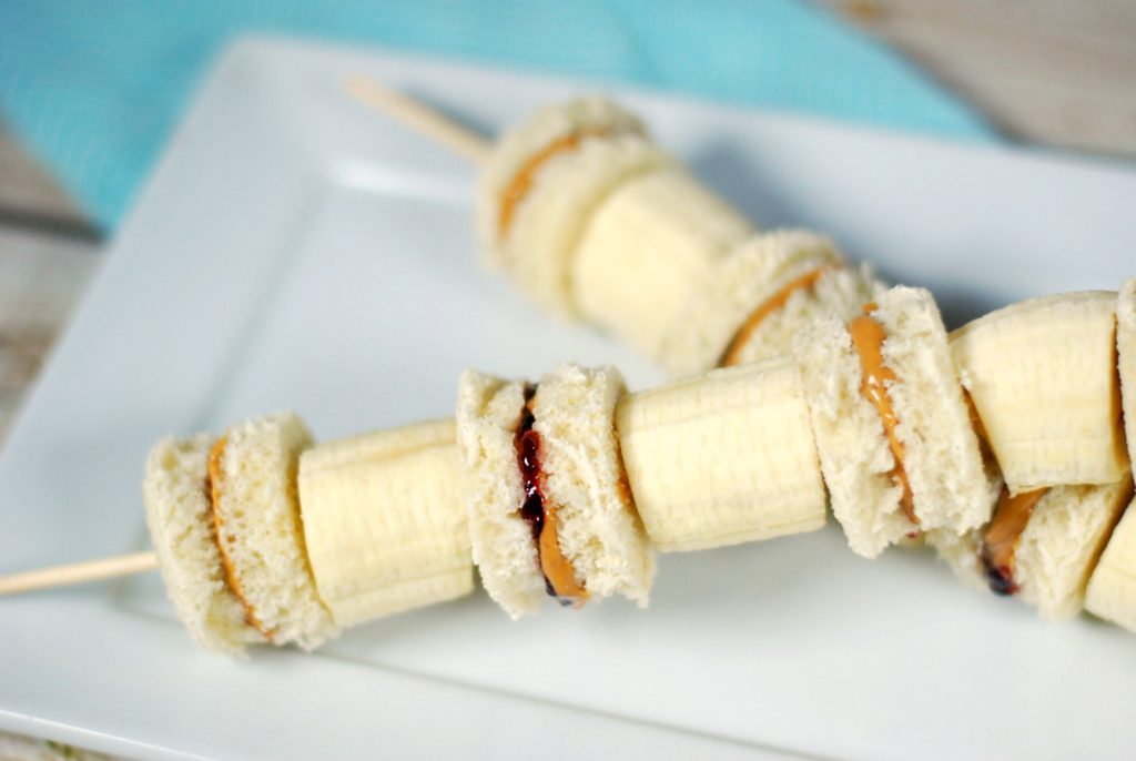 nana-Peanut-Butter-and-Jelly-Kabobs