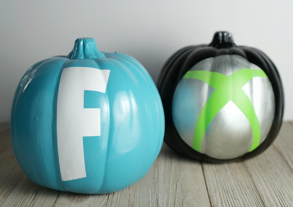 No-carve Fornite Xbox gamer pumpkins